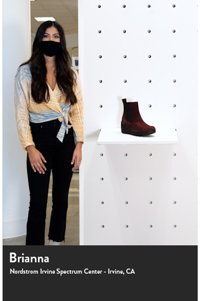 Fly Long Bagu Wedge Chelsea Boot video