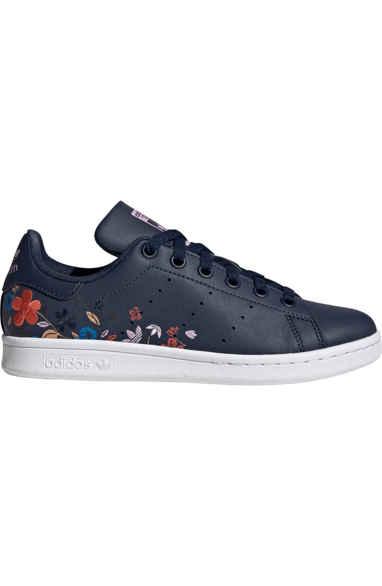 adidas Kids' Stan Smith Sneaker, Alternate, color,