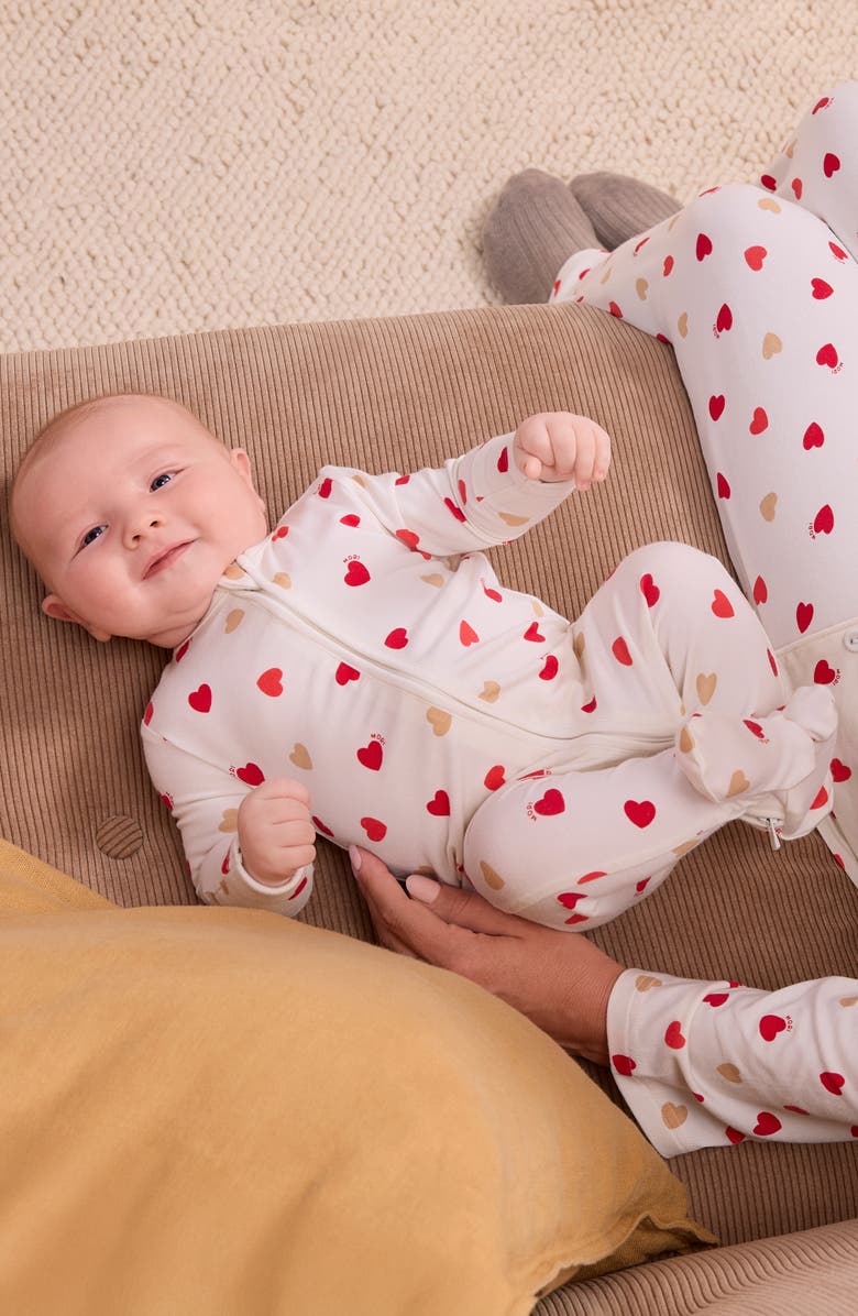 MORI Print Zip One-Piece Footie Pajamas, Alternate, color, Hearts And Cream