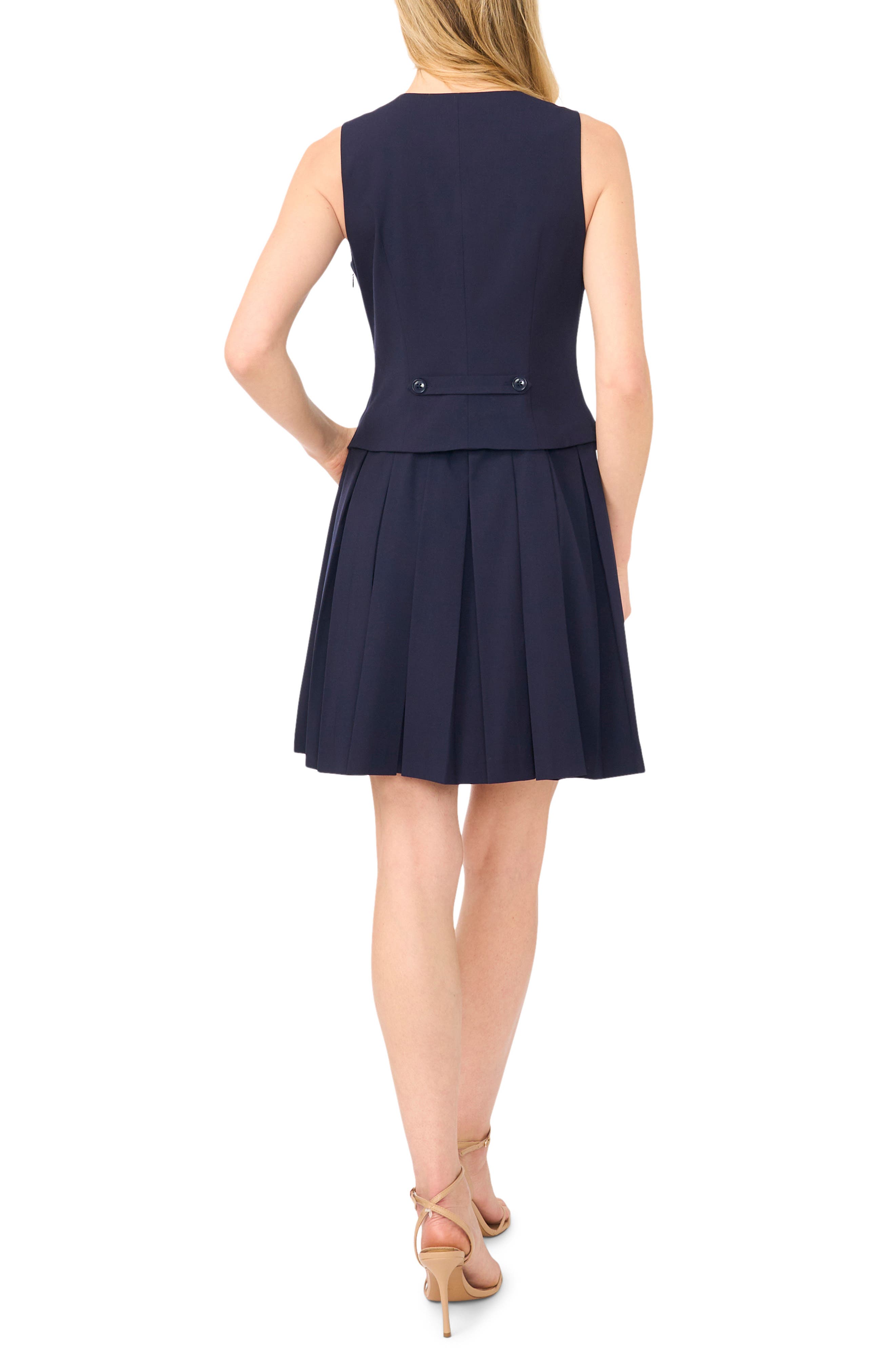 Vest Pleated Dress - image 4