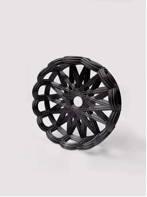 Form & Seek Frosting Basket In Black