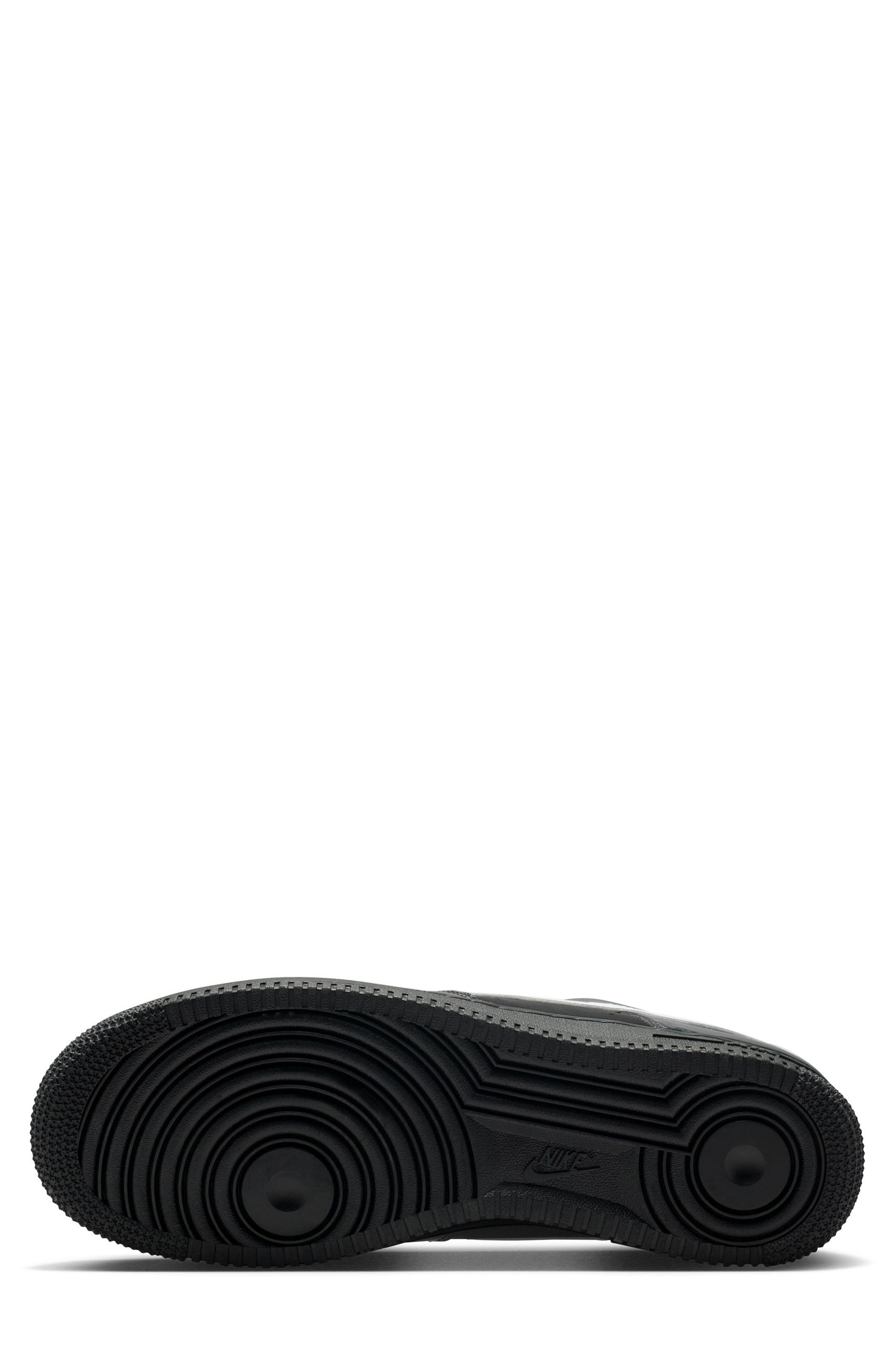 Nike Air Force 1 '07 LV8 Basketball Sneaker, Alternate, color, Black/ White