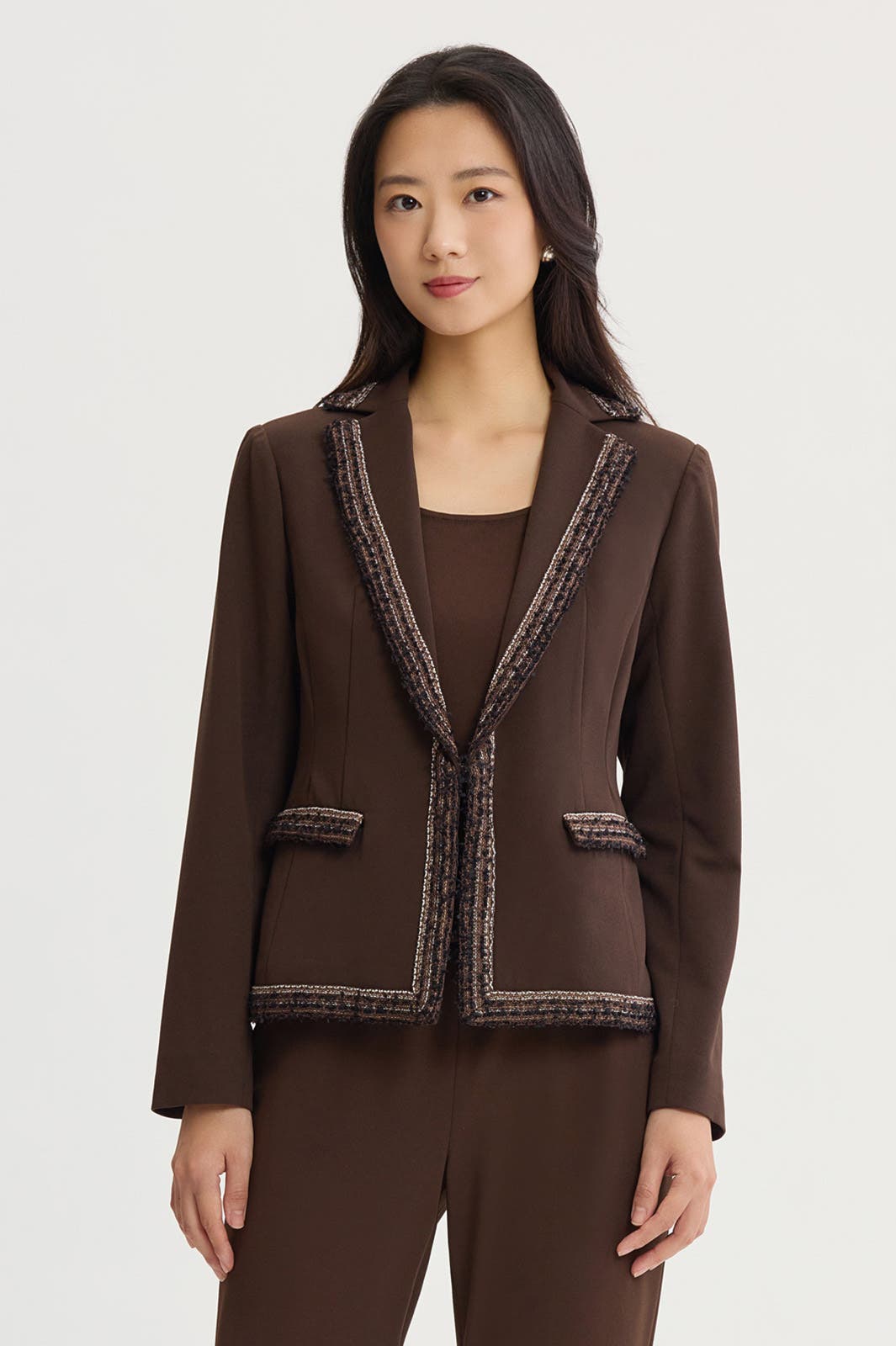 selected Dark Umber/Warm Taupe/Ivory
