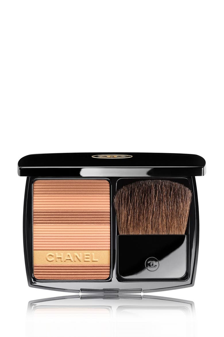SOLEIL TAN DE CHANEL 
Luminous Bronzing Powder, Main, color, SABLE BEIGE