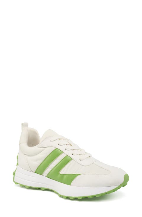 Janey Sneaker (Women)