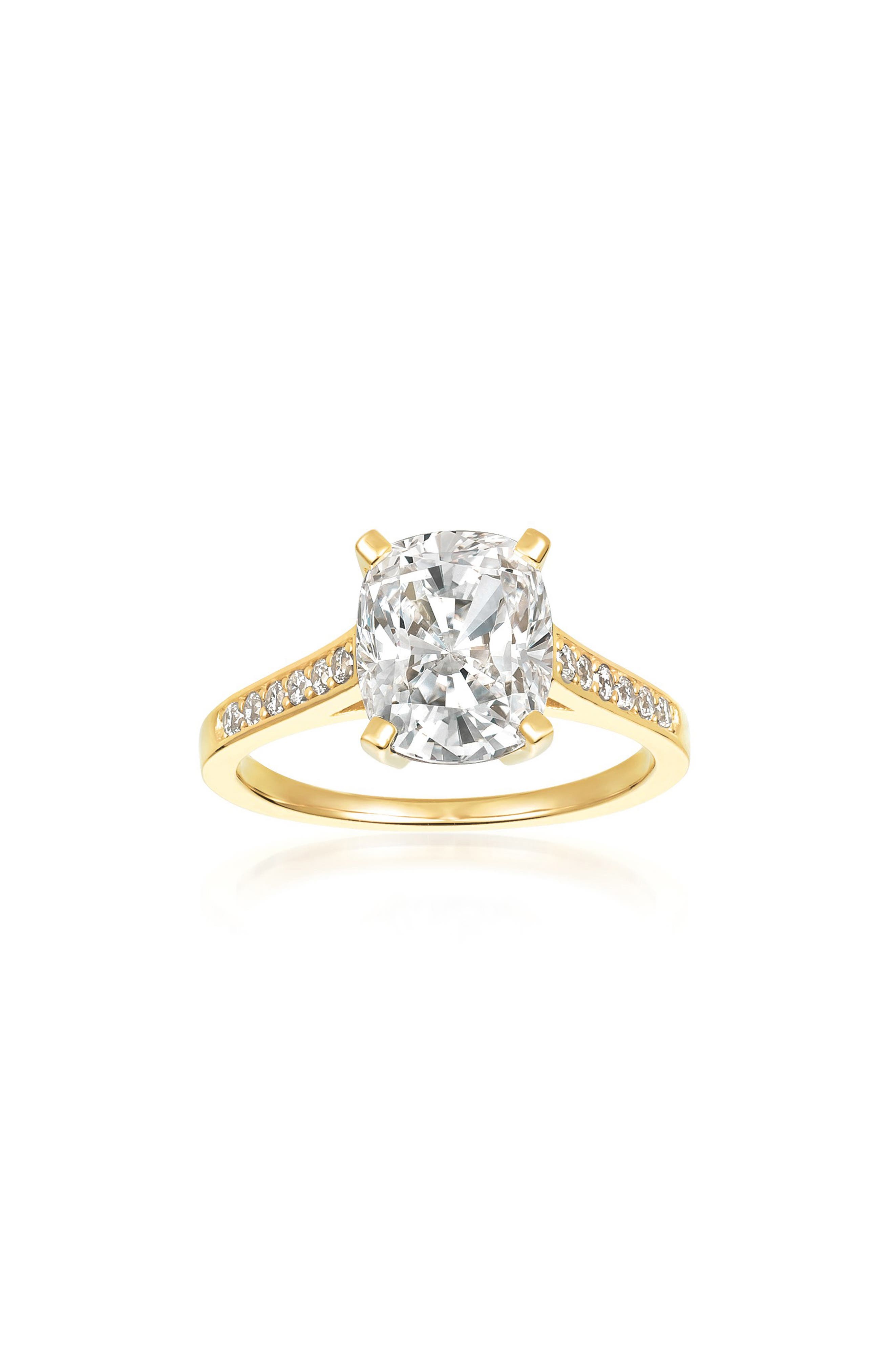 selected 18KYG/ CLEAR STONE