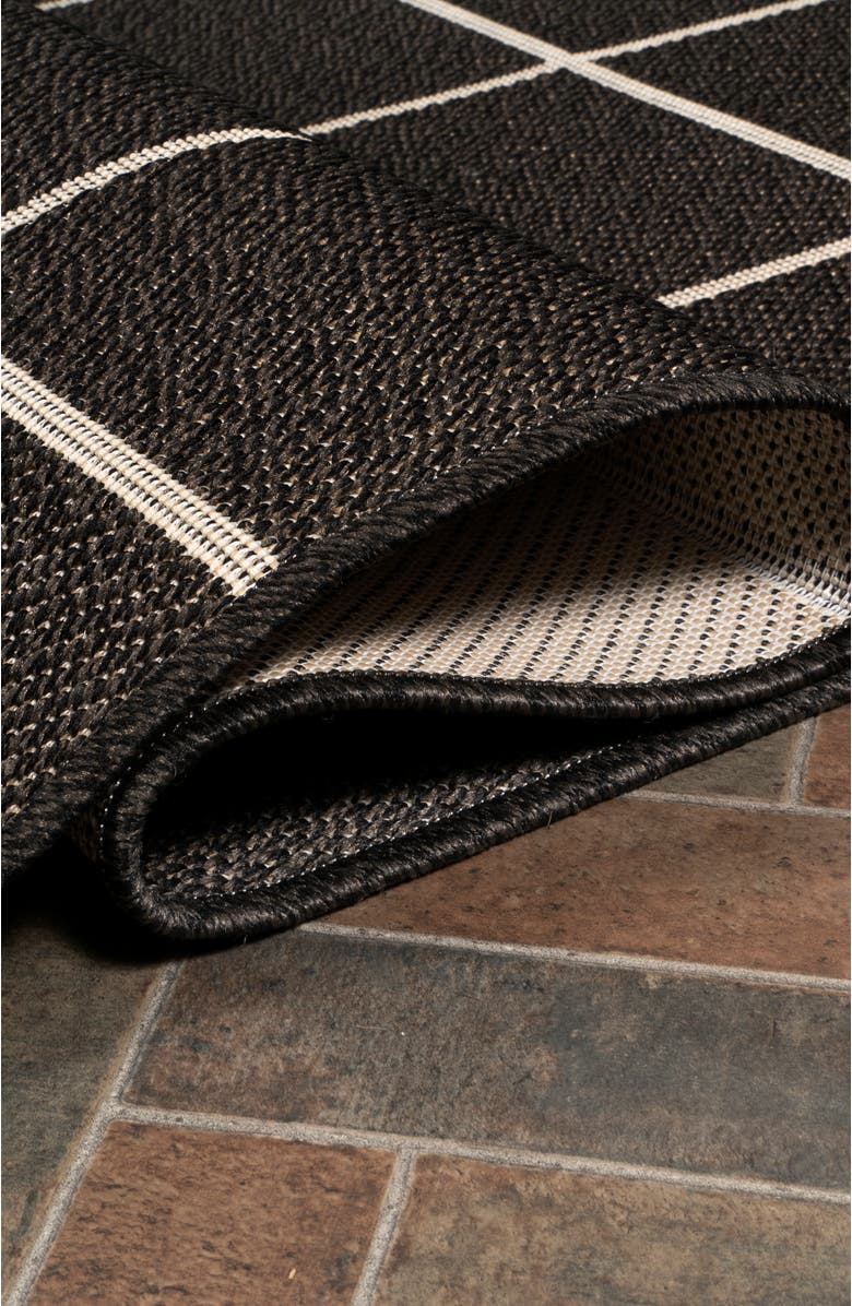 JONATHAN Y Grid Modern Squares Indoor/Outdoor Area Rug, Alternate, color, Black/Cream