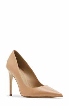 Steve Madden Noir Pointed Toe Pump