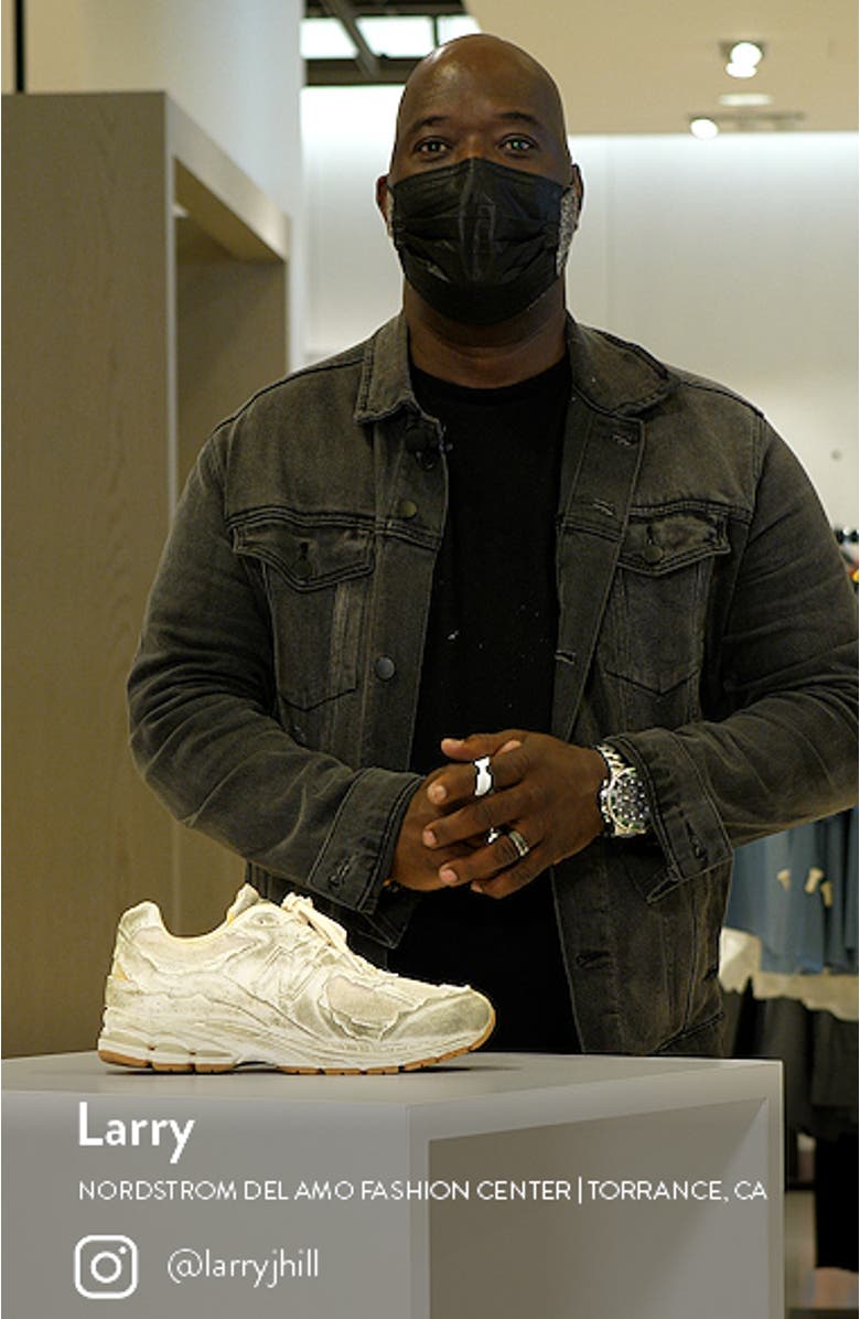 2002RD Sneaker, sales video thumbnail