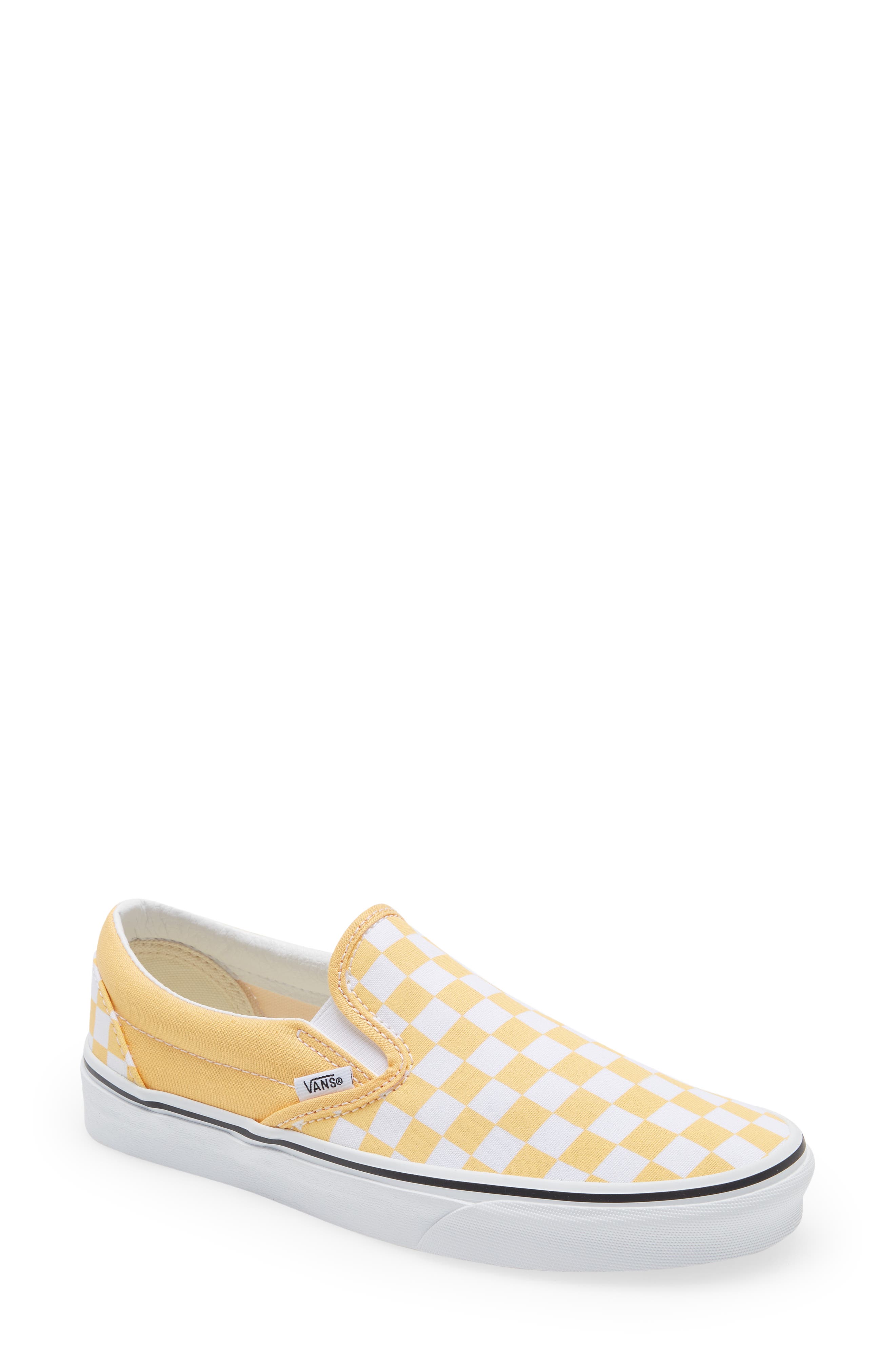 Vans U Classic Slip-On Sneaker, Main, color, 