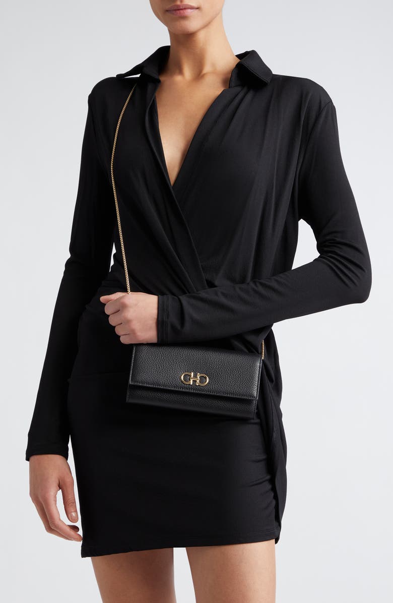 FERRAGAMO Gancini Soft Wallet on Chain, Alternate, color, Nero