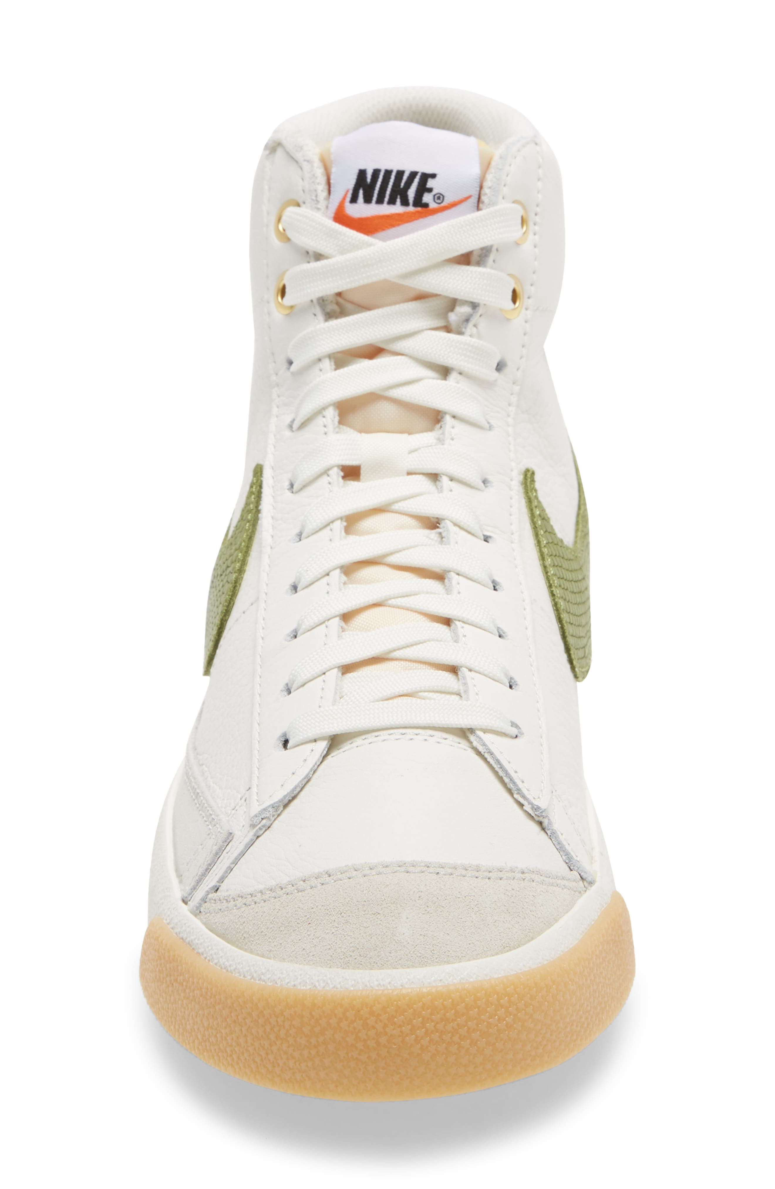 Nike Blazer Mid '77 Vintage Sneaker, Alternate, color, 