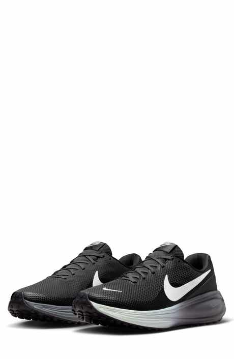 Nike Revolution 8 Running Shoe