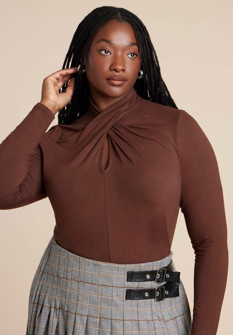 Keyhole Twist Drape Top (Plus Available)