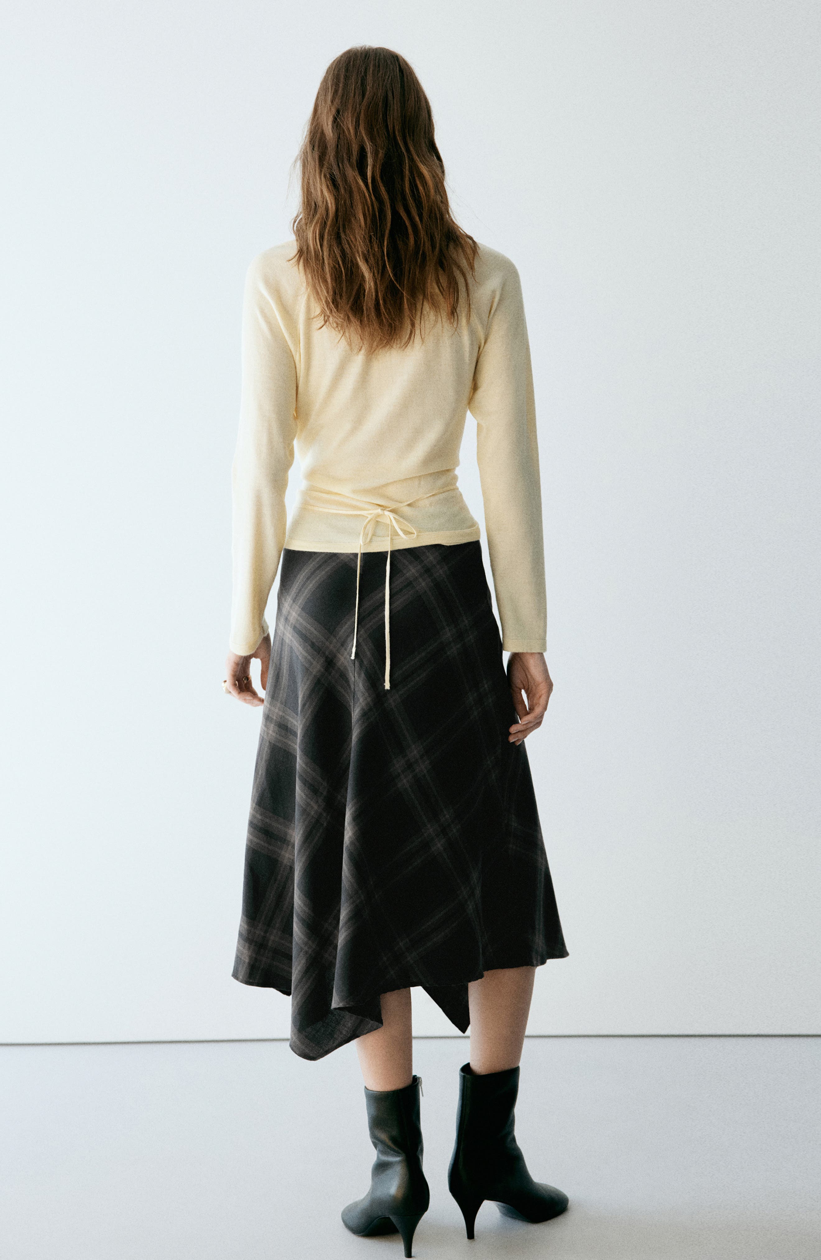 Asymmetric Check Print Midi Skirt thumbnail 3