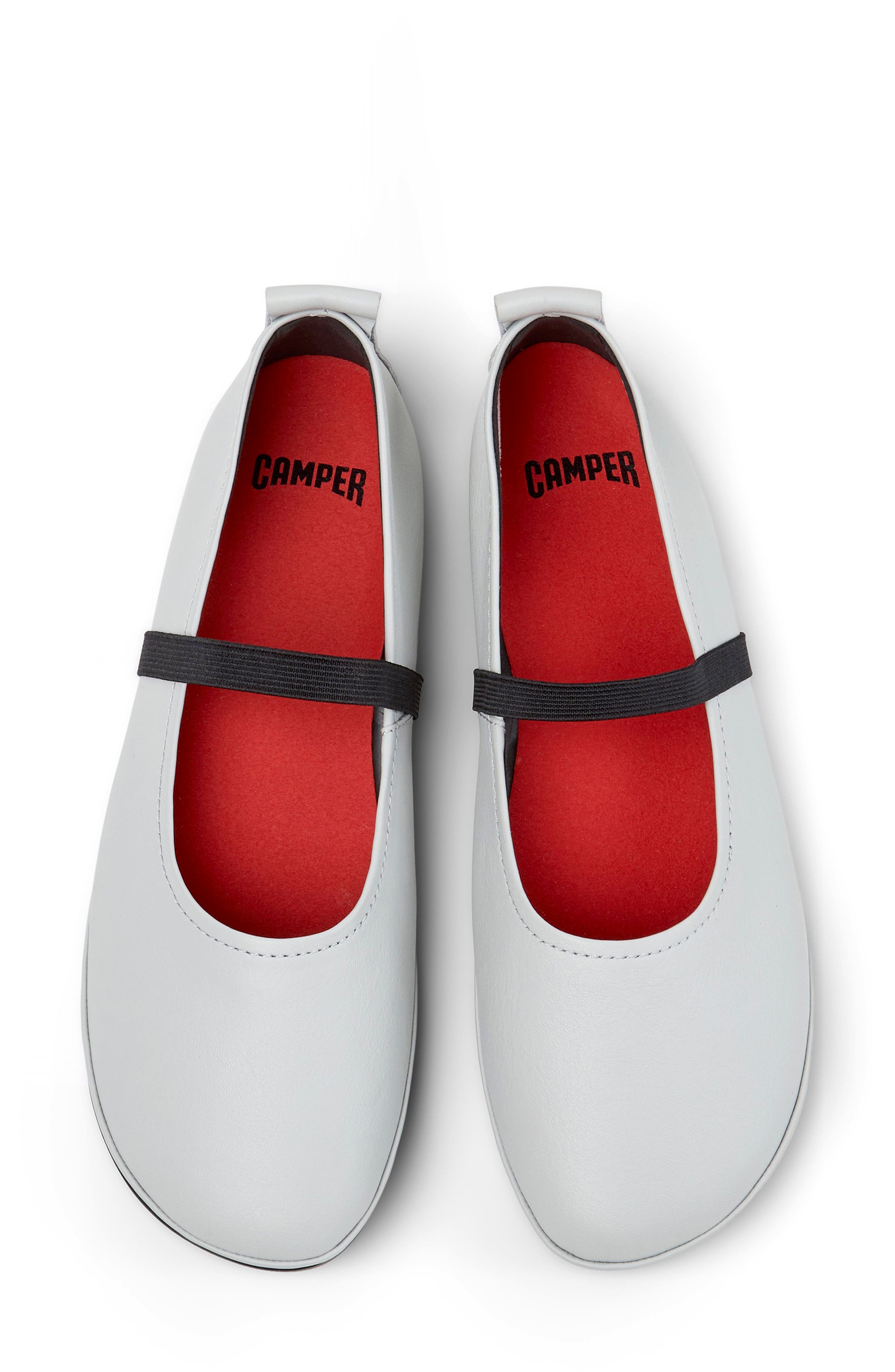 Camper Right Nina Flat, Alternate, color, Light Pastel Grey