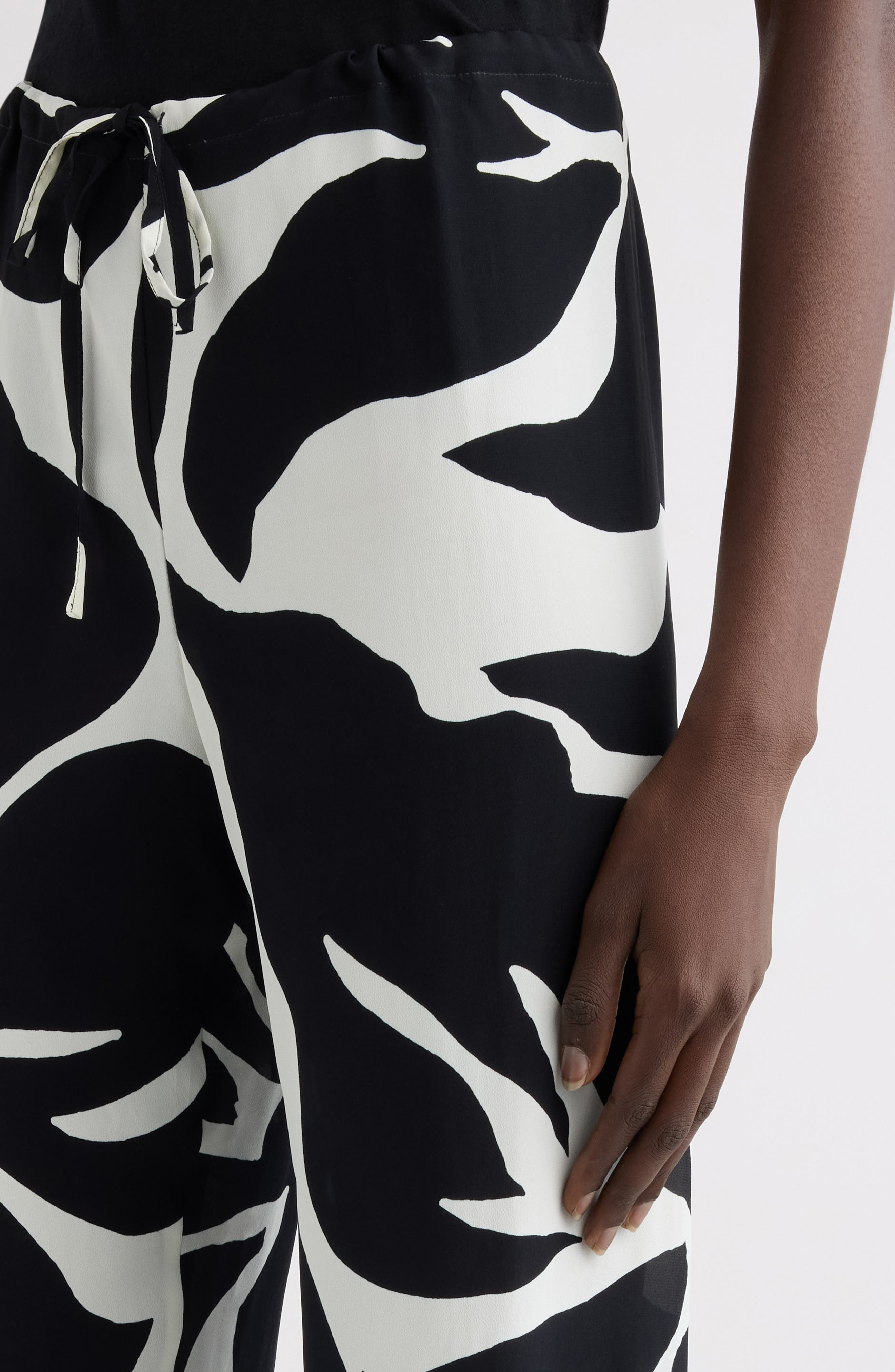 Dries Van Noten Pachas Giant Floral Print Cotton & Silk Drawstring