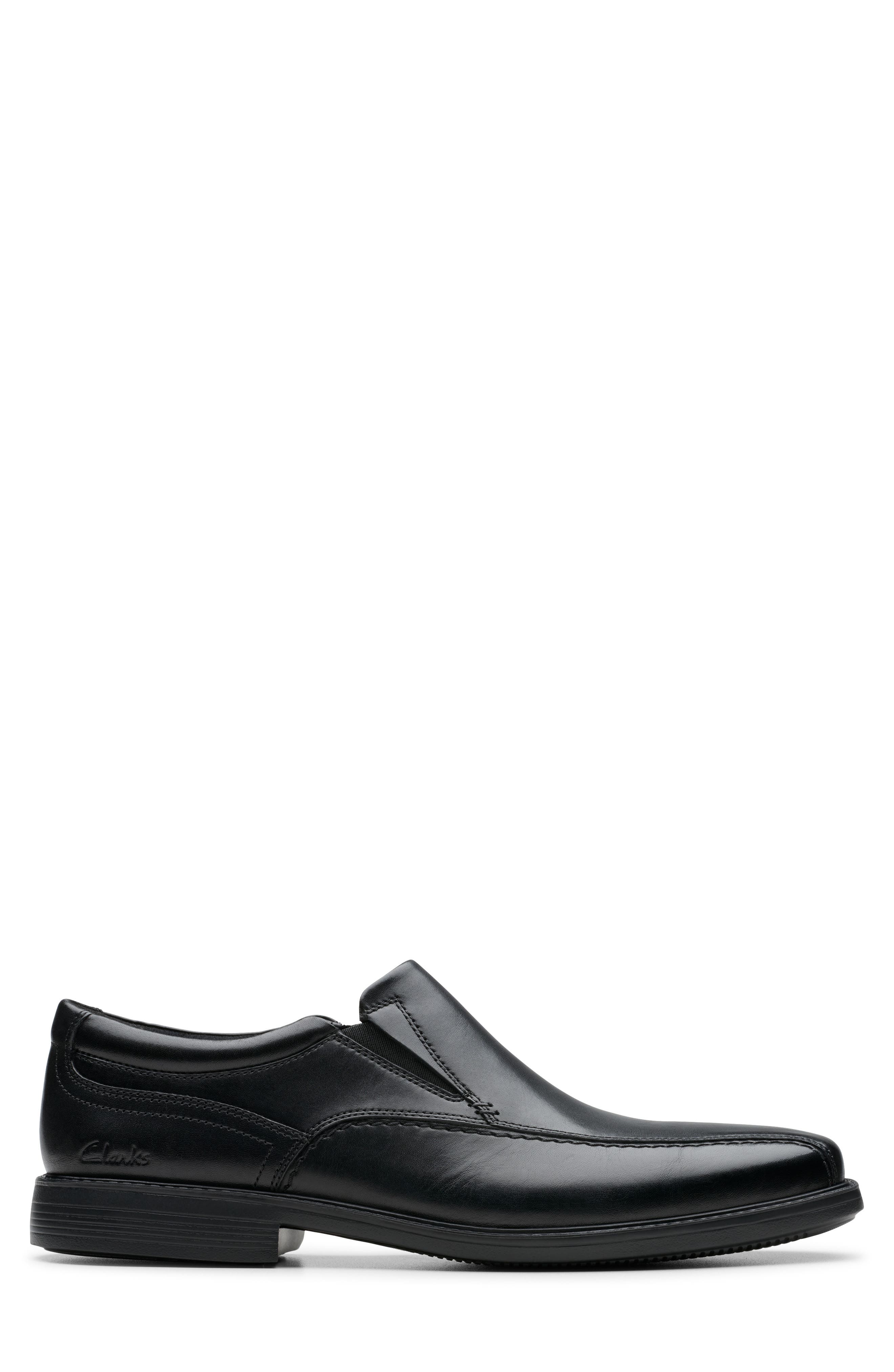 Clarks<sup>®</sup> Dresslite Bike Toe Slip-On, Alternate, color, Black Leather