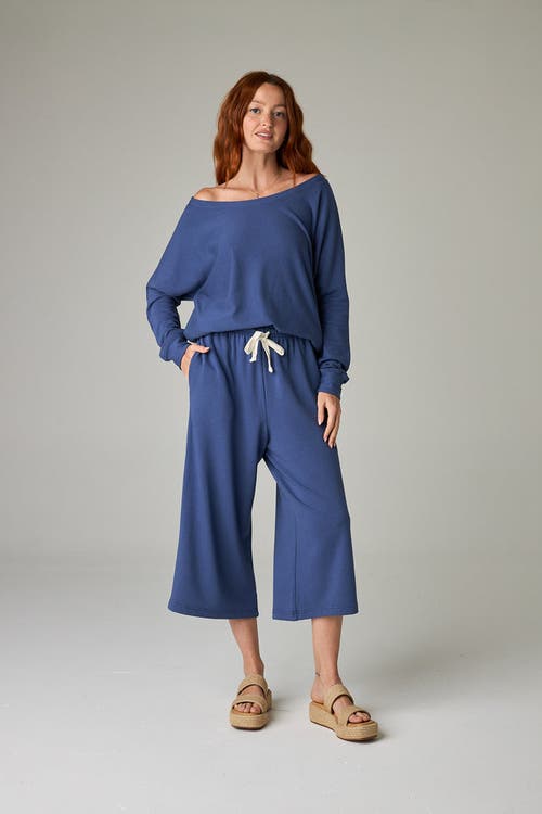Eavolu Baikal Eco-luxe Fleece Crop Pant In Blue