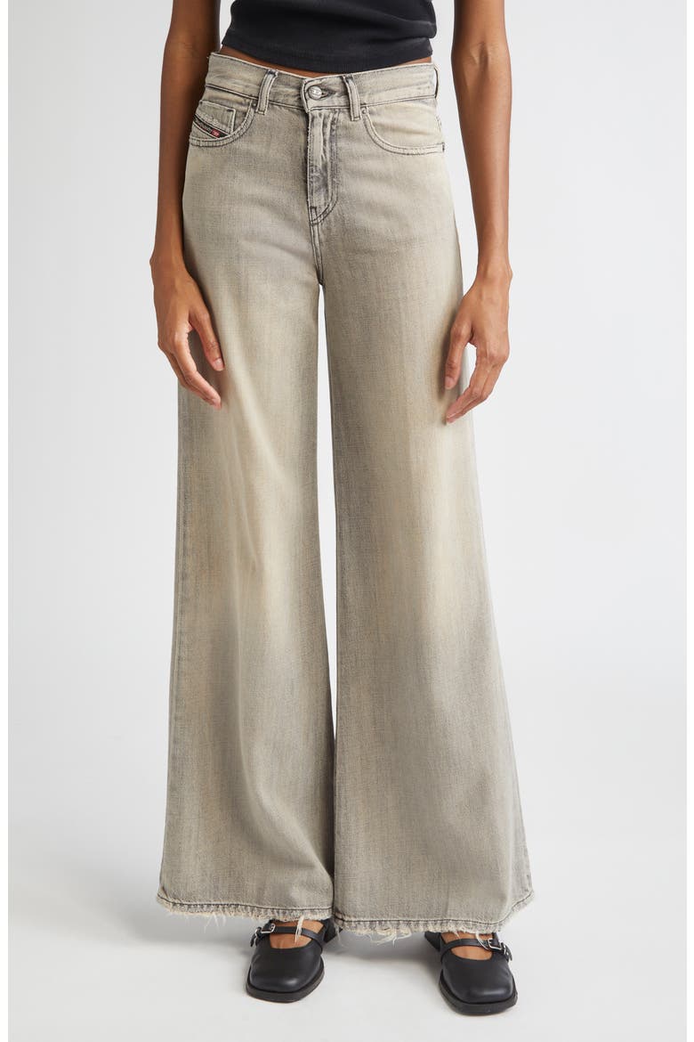 1978 D-Akemi Distressed Flare Leg Jeans, Main, color, GREY