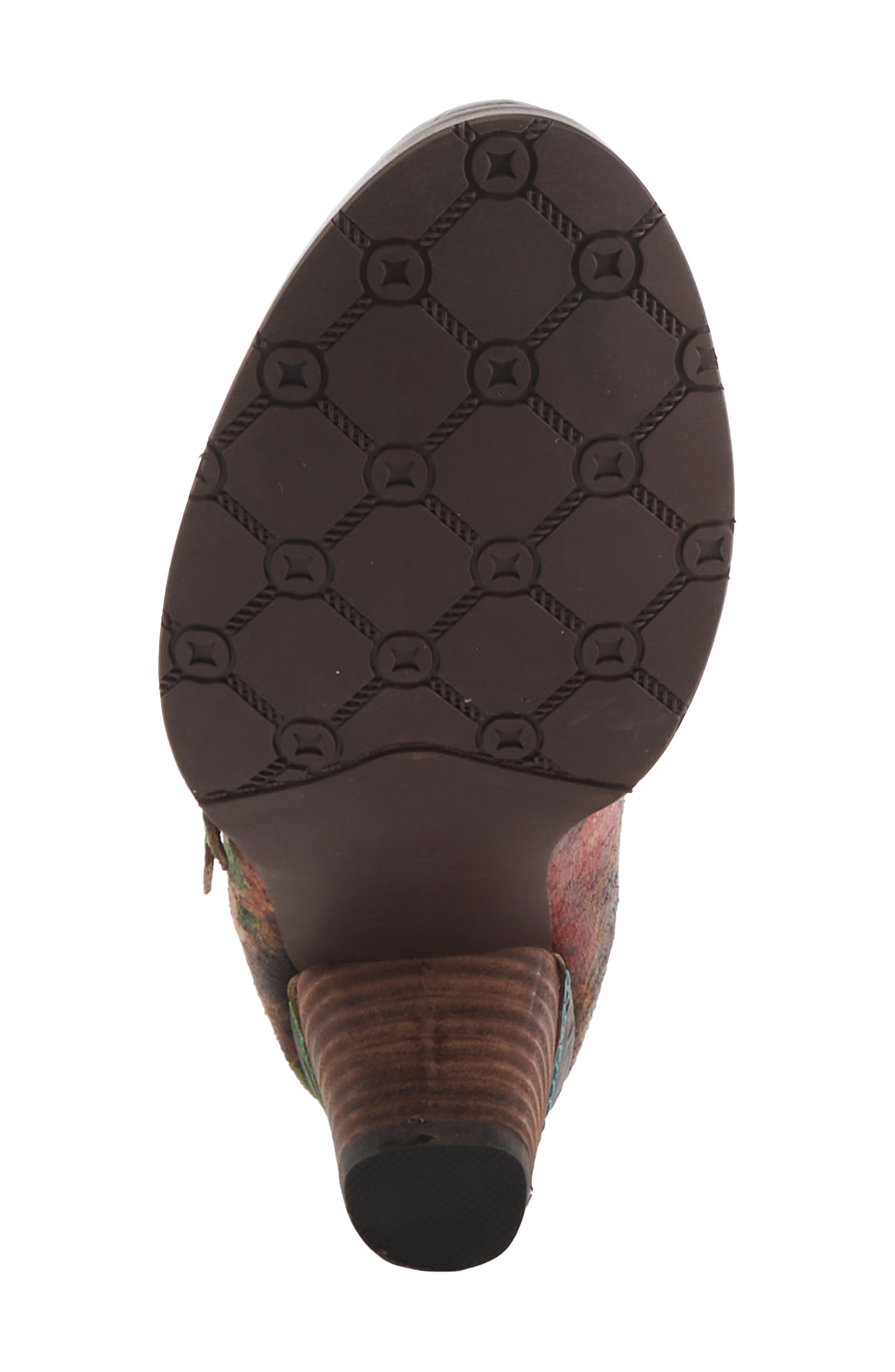 L
Artiste by Spring Step Graphic Bootie, Alternate, color, Black Multi