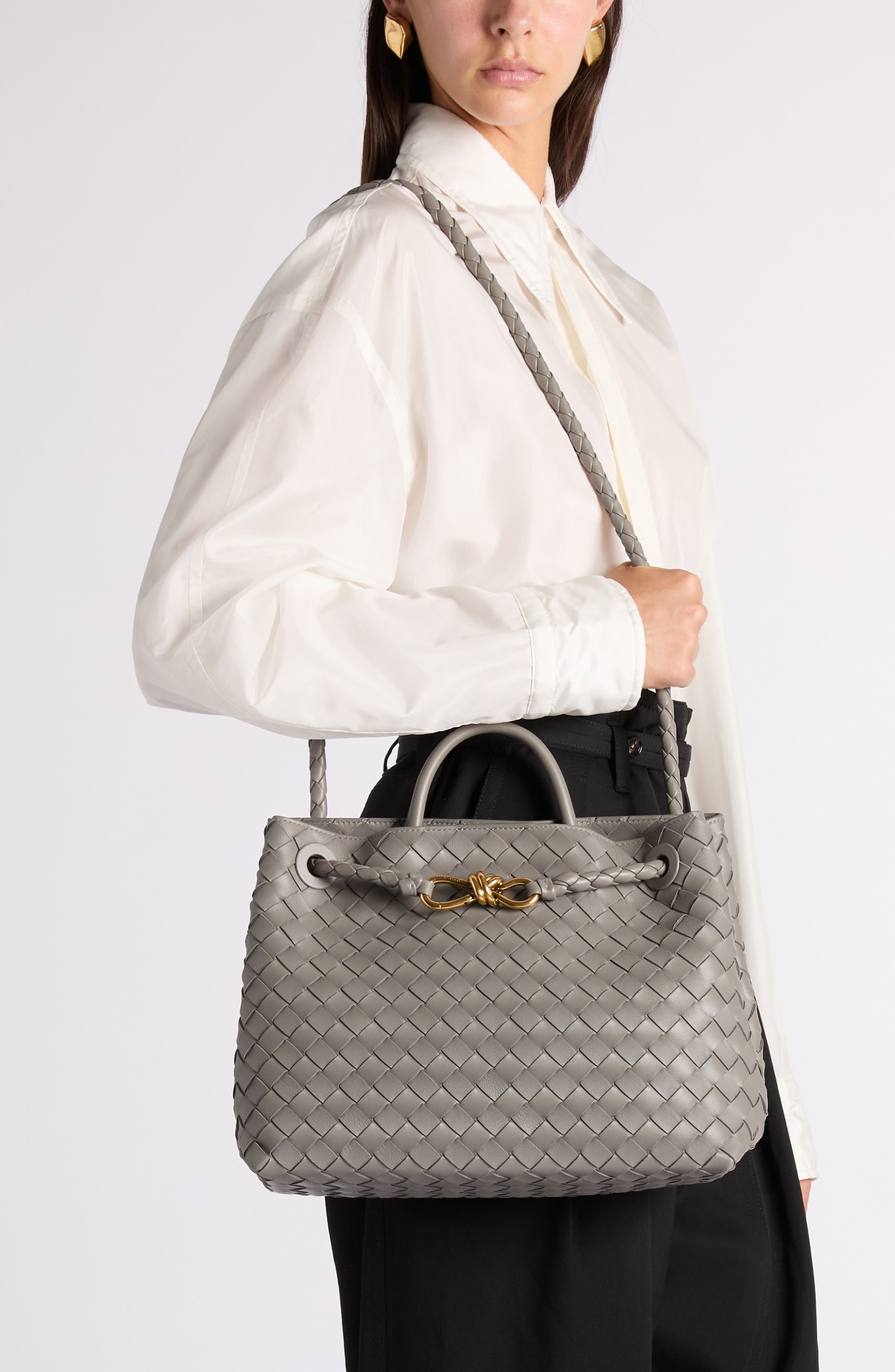 Medium Andiamo Intrecciato Shoulder Bag, Alternate, color, 1590 BASALT-MB