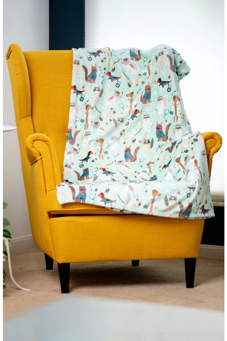 Pupper Snuggles Throw Blanket, Alternate, color, Seafoam Serenity