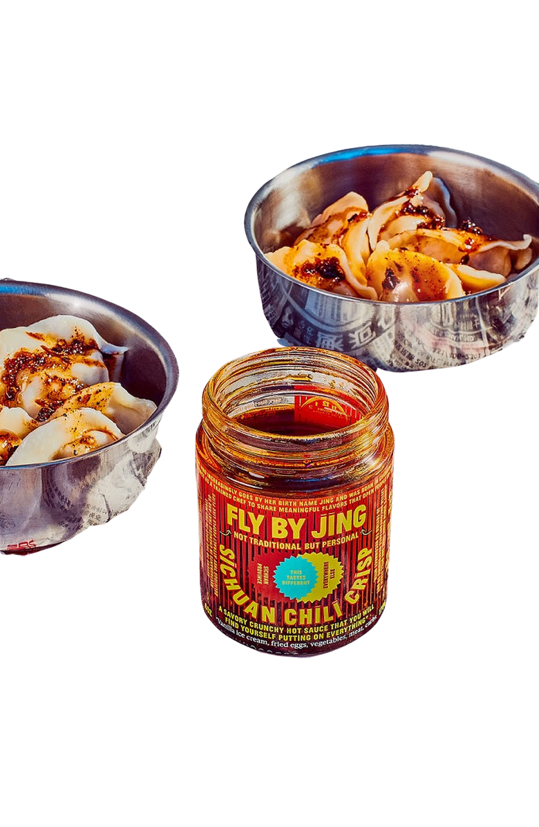 Fly by Jing The Big Boi Sauce, Alternate, color, Red