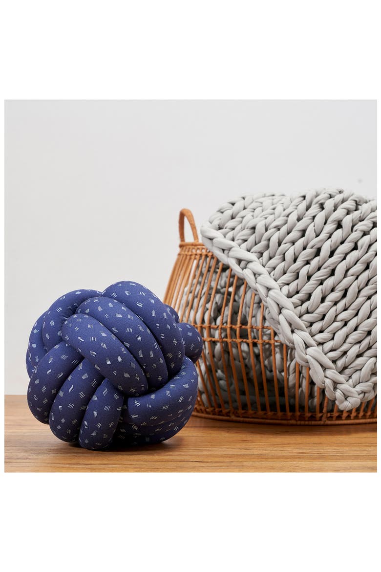 Hugget Knot Organic Cotton Accent Pillow, Alternate, color, MATCHSTICK