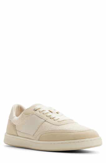 Ryles Low Top Sneaker