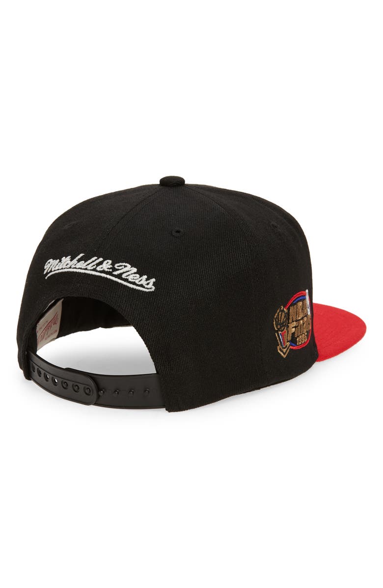 Mitchell & Ness NBA Glow Chicago Bulls Snapback Baseball Cap, Alternate, color, 