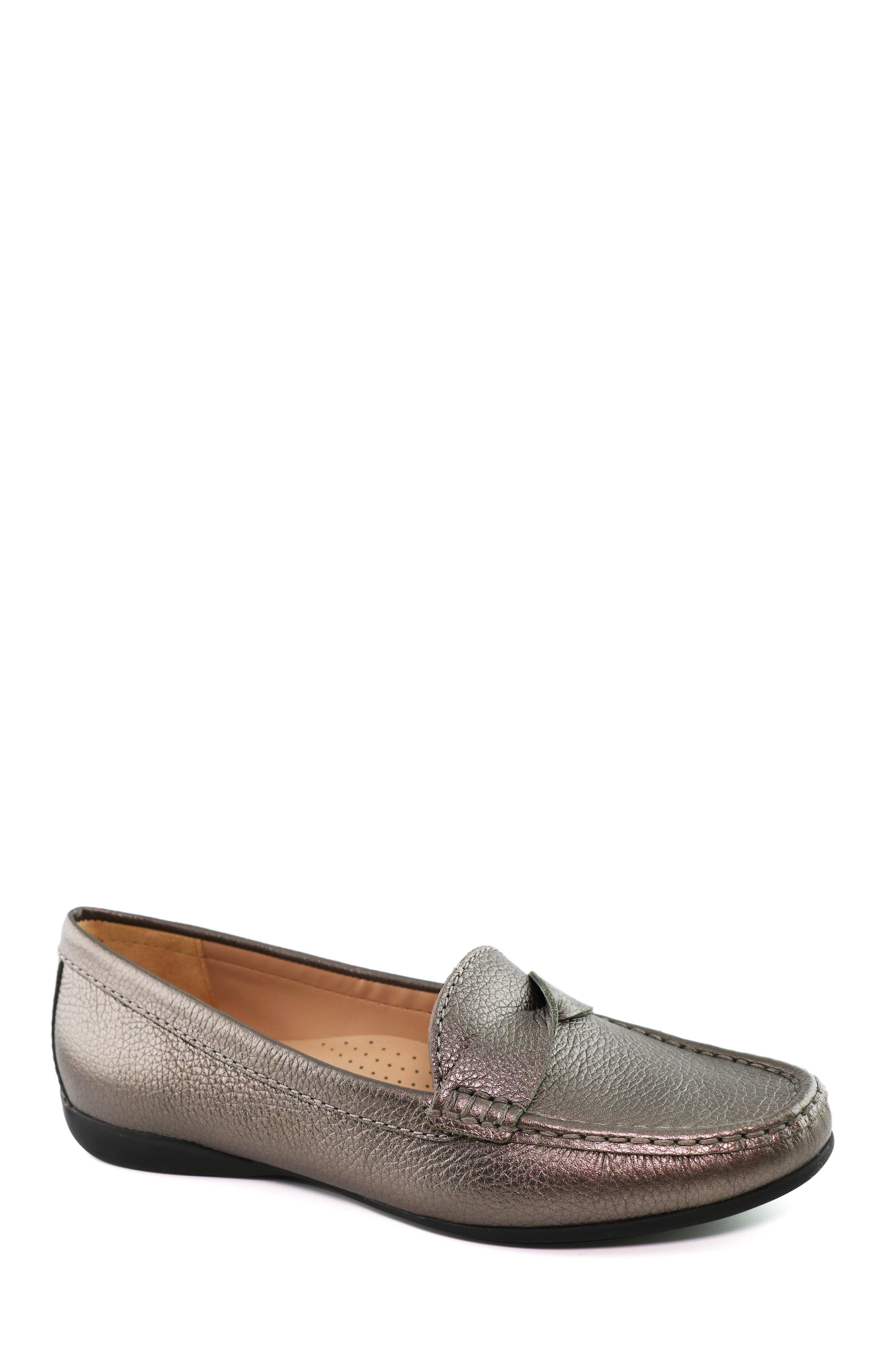 Pewter Metallic Grainy Leather