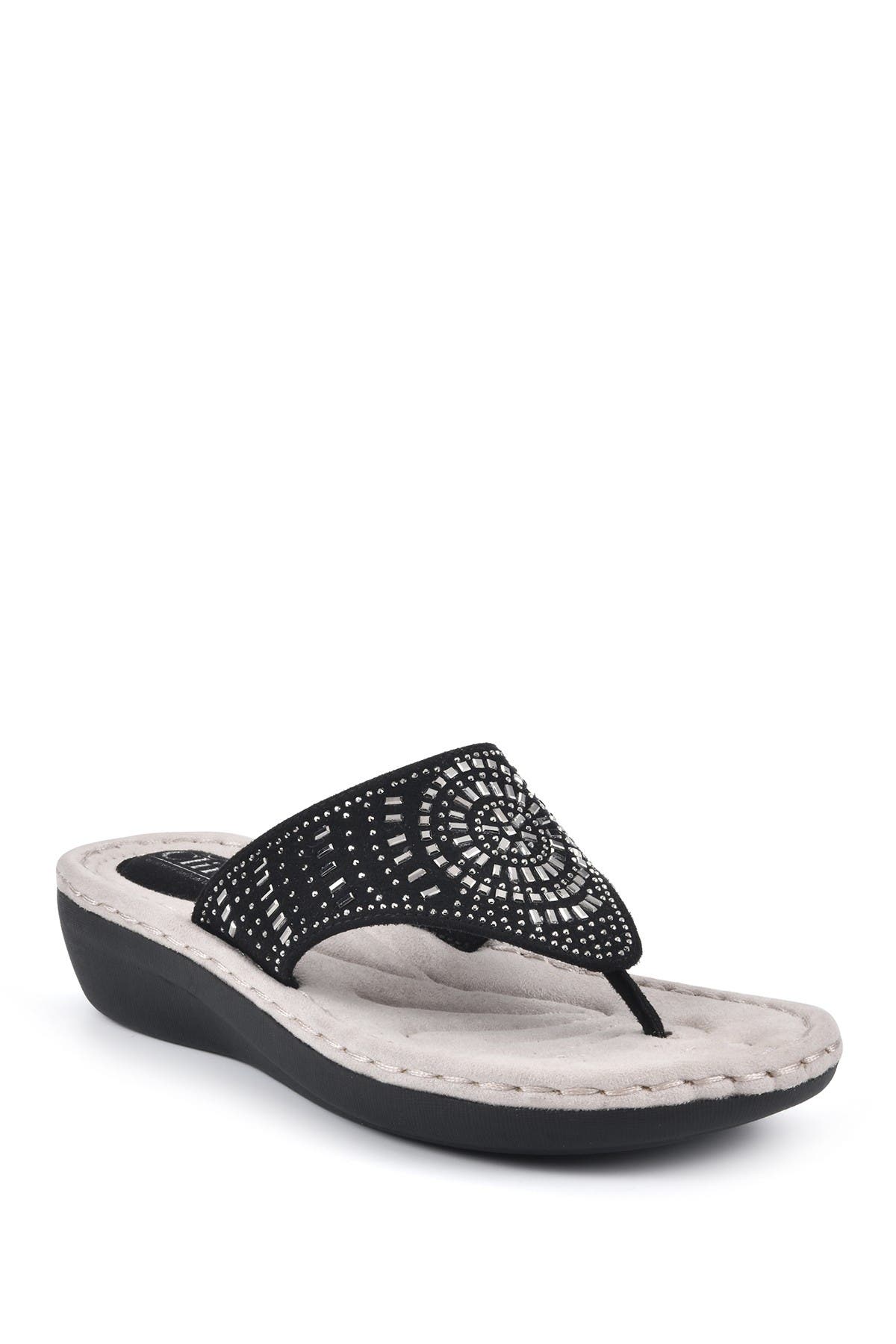 CLIFFS BY WHITE MOUNTAIN Cienna Thong Comfort Sandal, Main, color, Black/Fabric