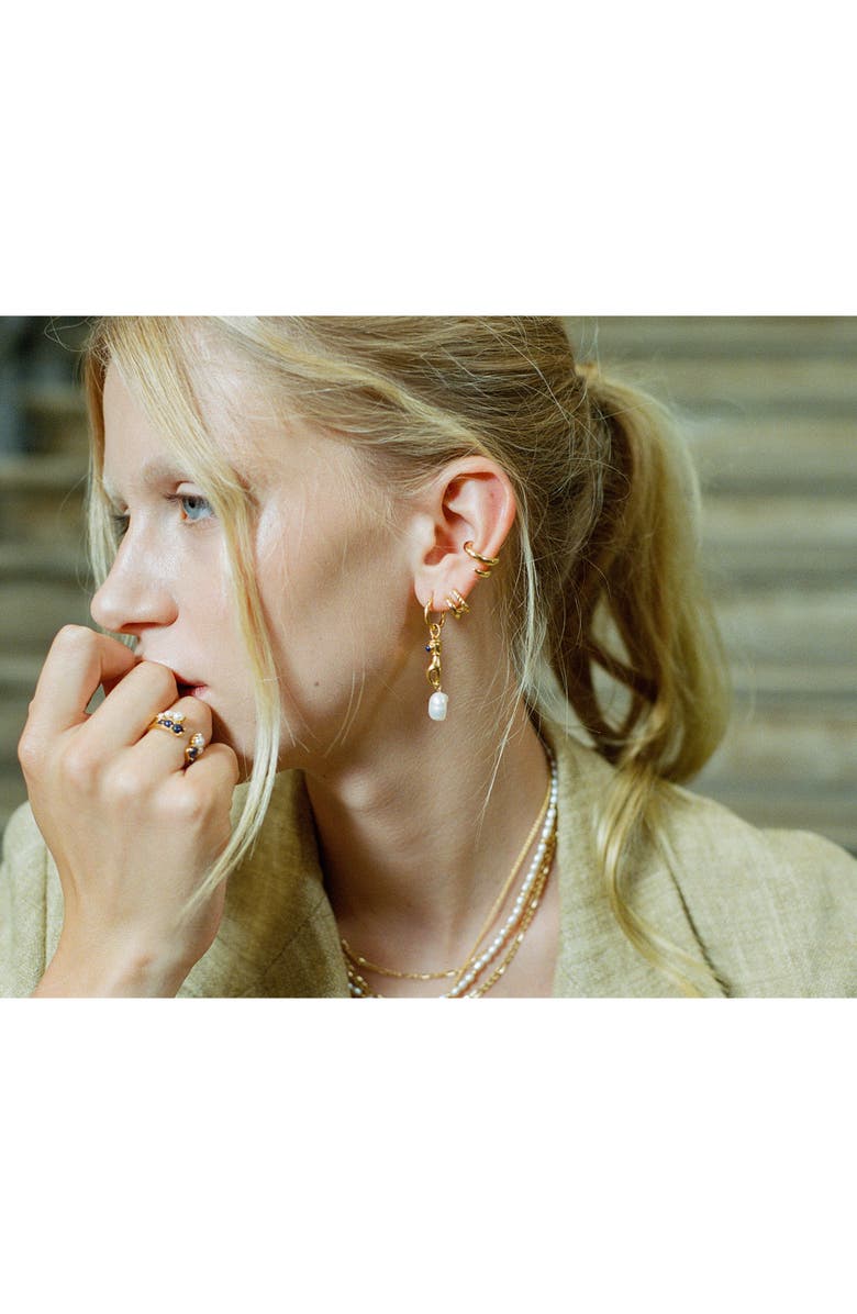 Missoma x Harris Reed Handpicked Pearl Single Huggie Hoop Earring, Alternate, color, 