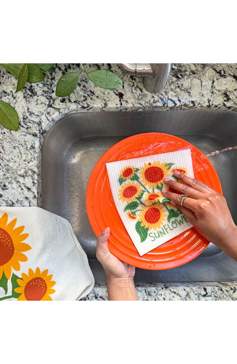 The Neighborgoods Sunflower Towel + Sponge Cloth Gift Set, Alternate, color, Brown