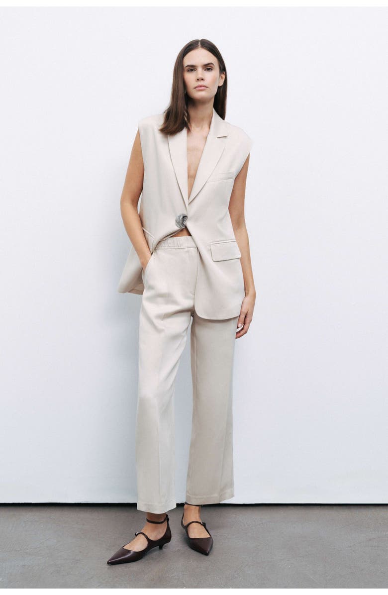 Nocturne Sleeveless Tailored Vest with Oversized Button Detail, Alternate, color, 