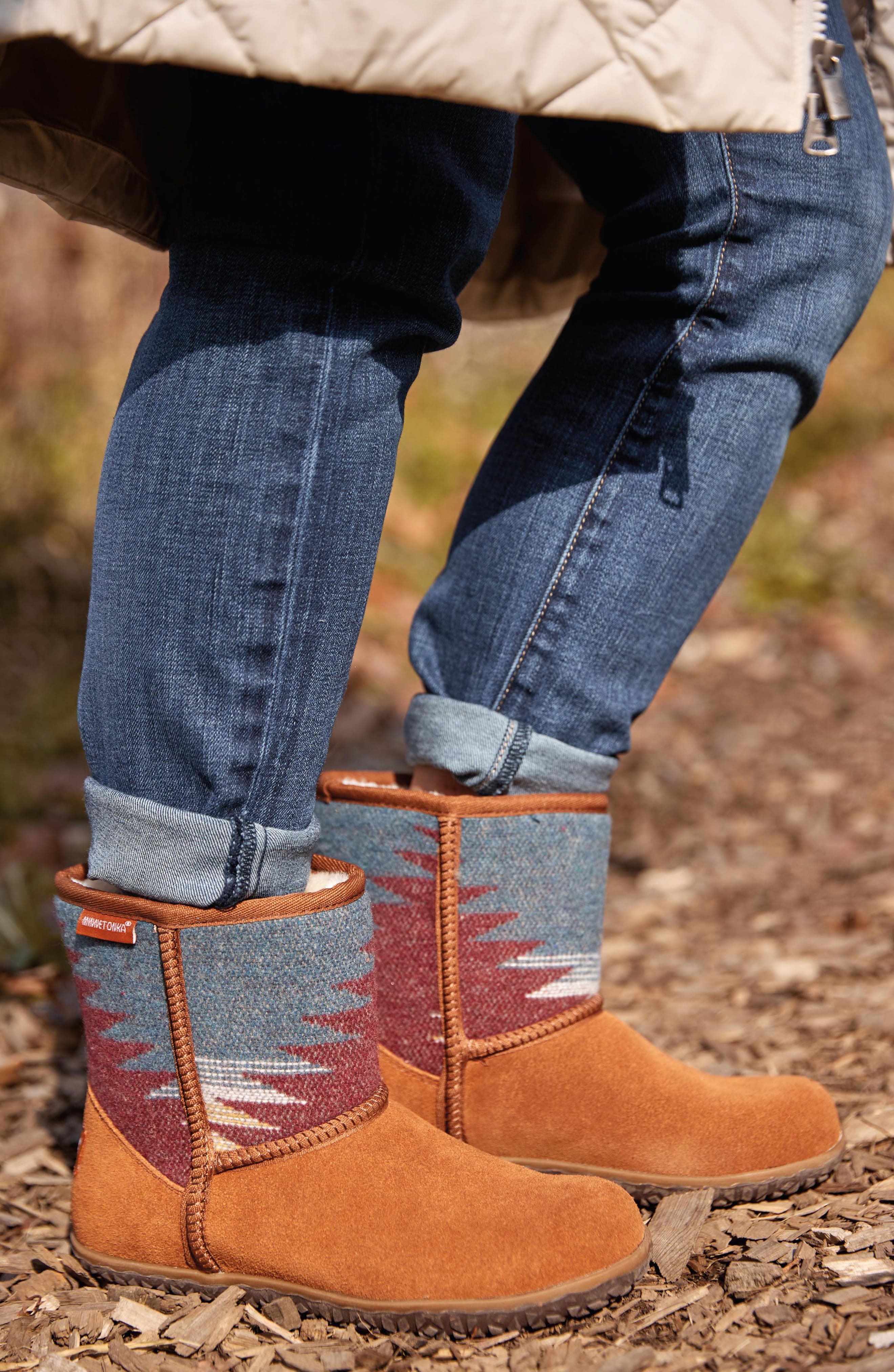 Minnetonka Tali Faux Fur Lined Boot, Alternate, color, Brown Multi