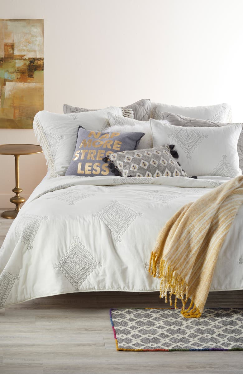 NORDSTROM AT HOME Lattice Handwoven Area Rug, Alternate, color, 