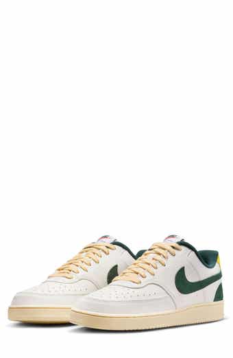 Nike Court Vision Low Sneaker