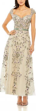 Mac Duggal Floral Embroidered Sweetheart Neckline Dress