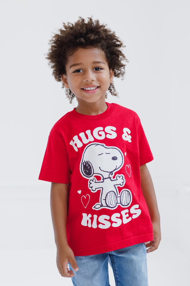 Holiday Short Sleeve Tee, Alternate, color, Snoopy Heart Red