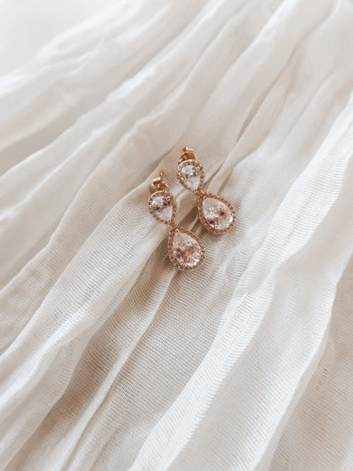 Untamed Petals Aspen Crystal Drop Earrings In Gold