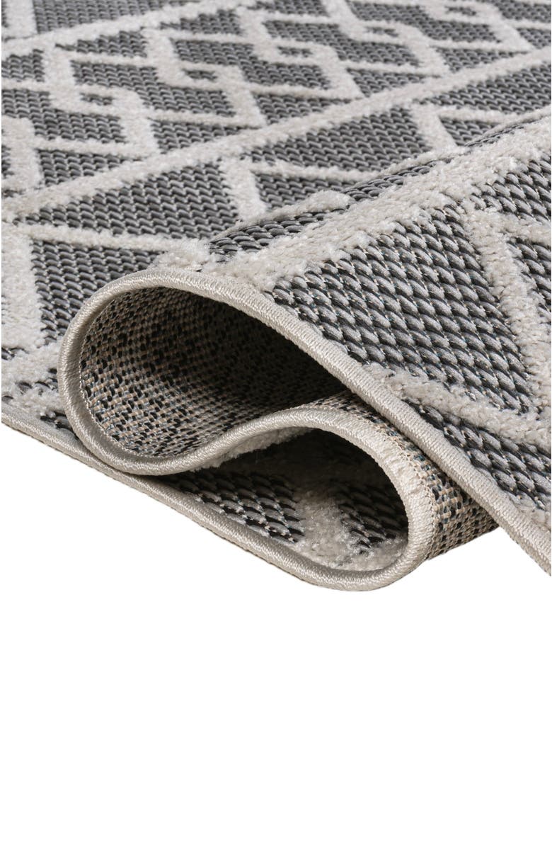 JONATHAN Y Aylan High-Low Pile Knotted Trellis Geometric Indoor/Outdoor Area Rug, Alternate, color, Black/Ivory
