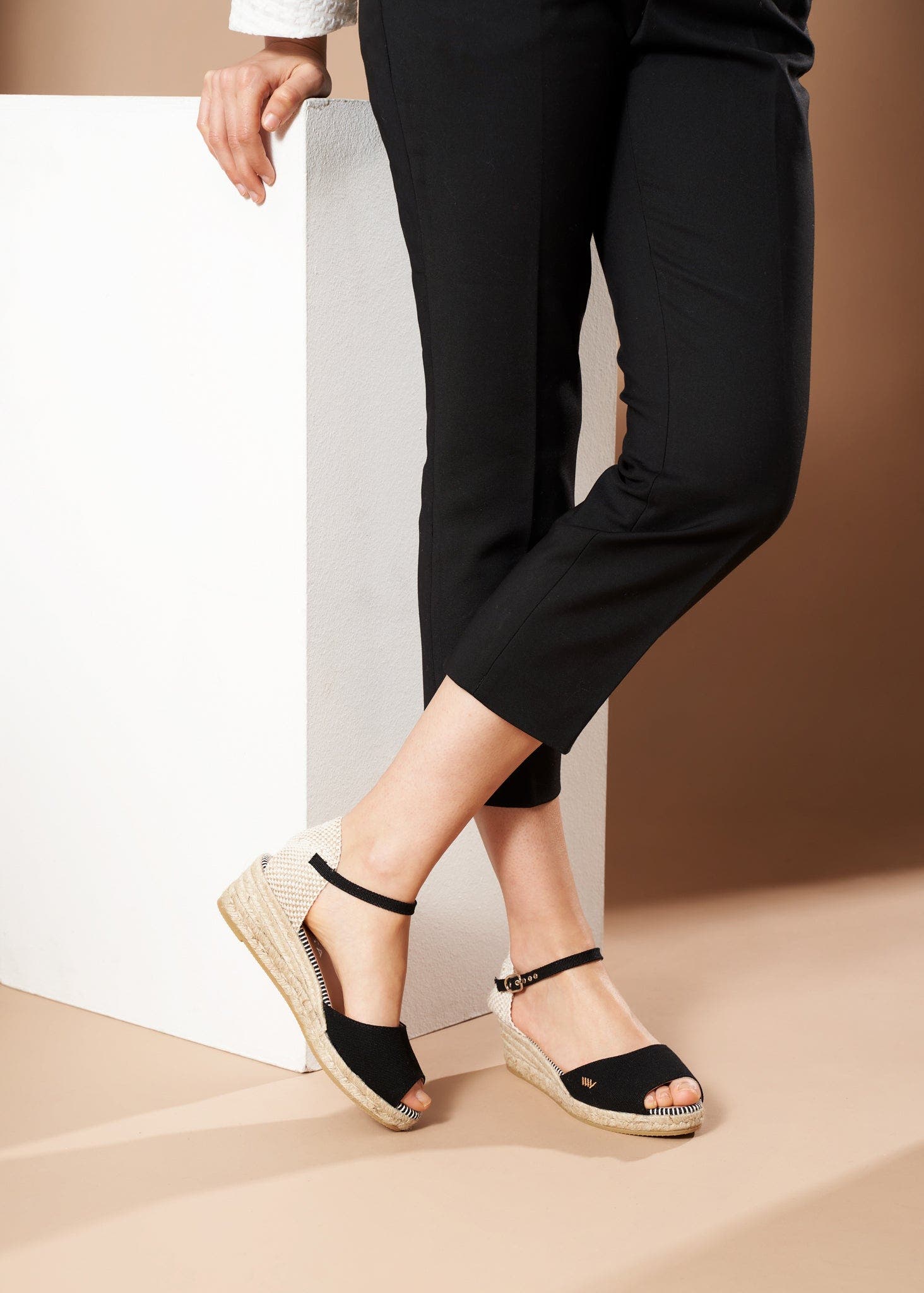 VISCATA Cavall Canvas Espadrille Sandal Wedges, Alternate, color, Black