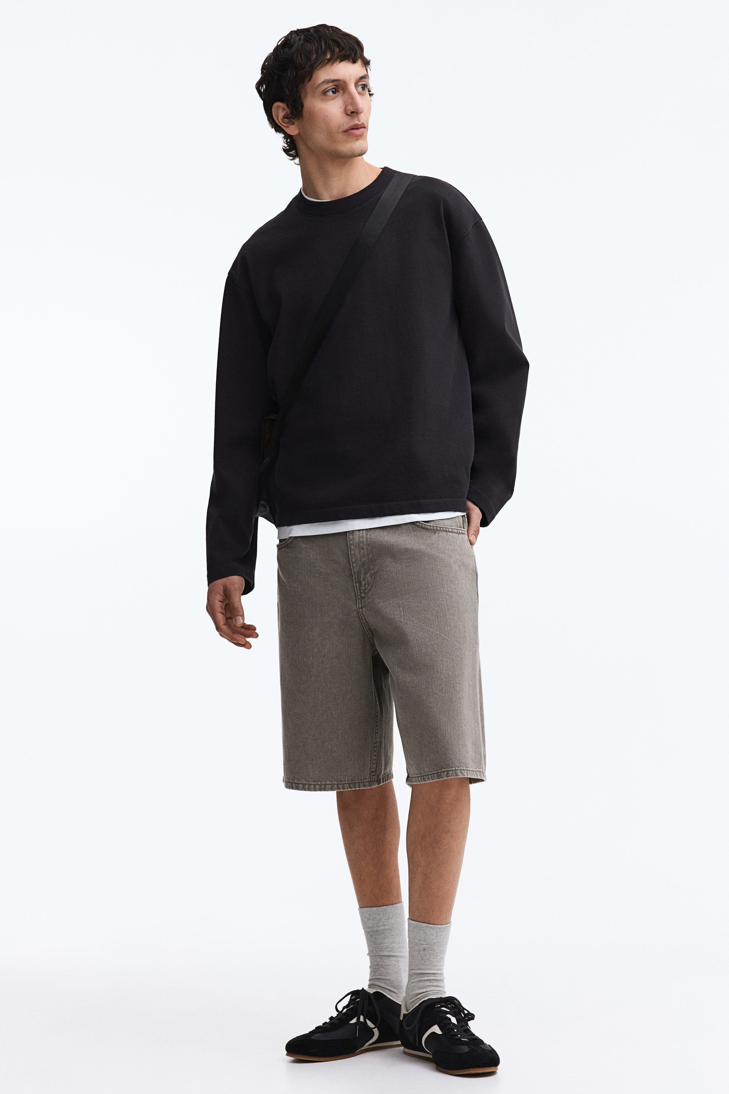Relaxed Denim Shorts - image 4