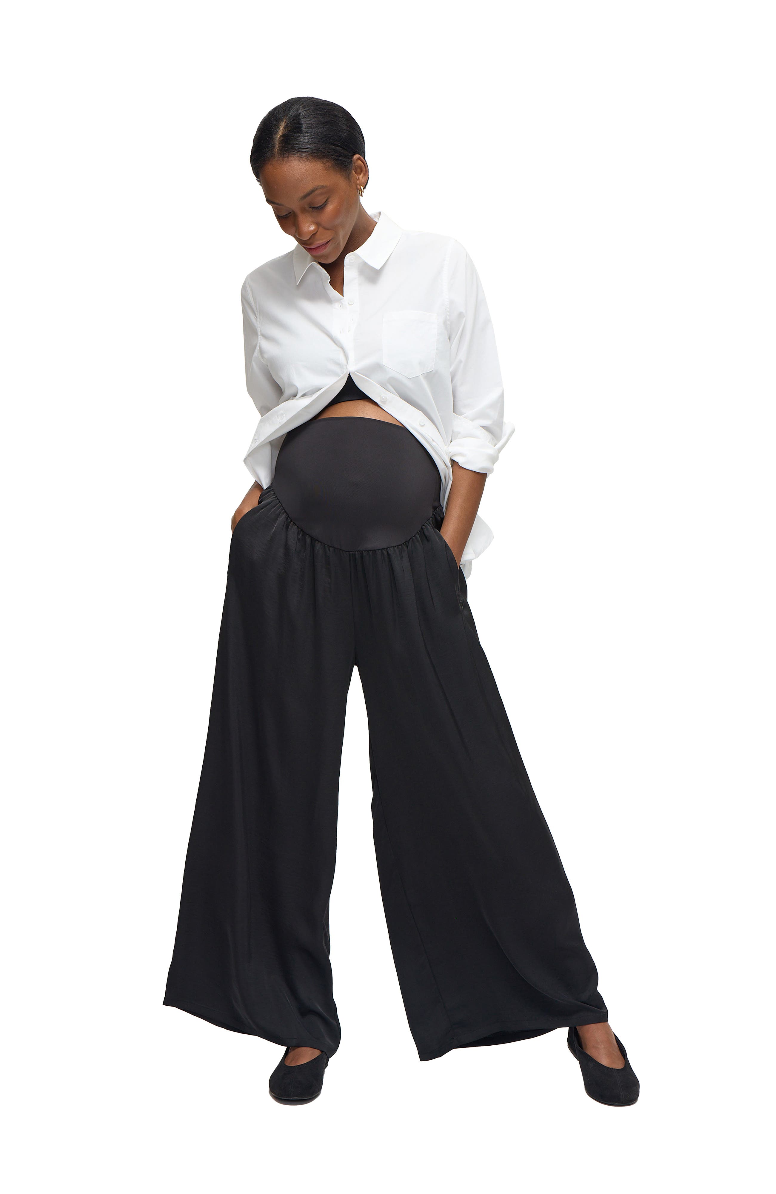 Ingrid & Isabel Flowy Woven Maternity Pant in Black 