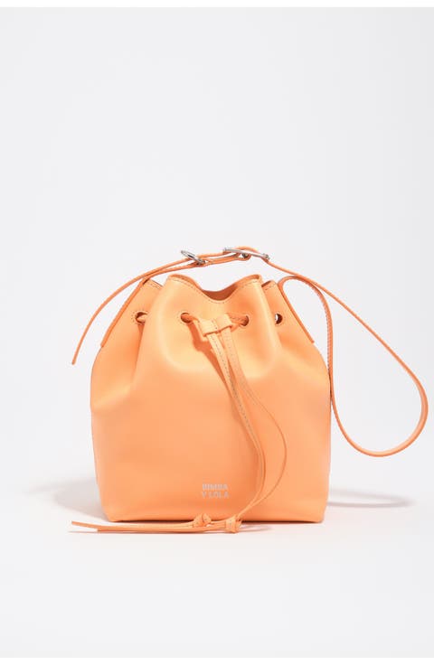 Large leather Carlino bucket bag