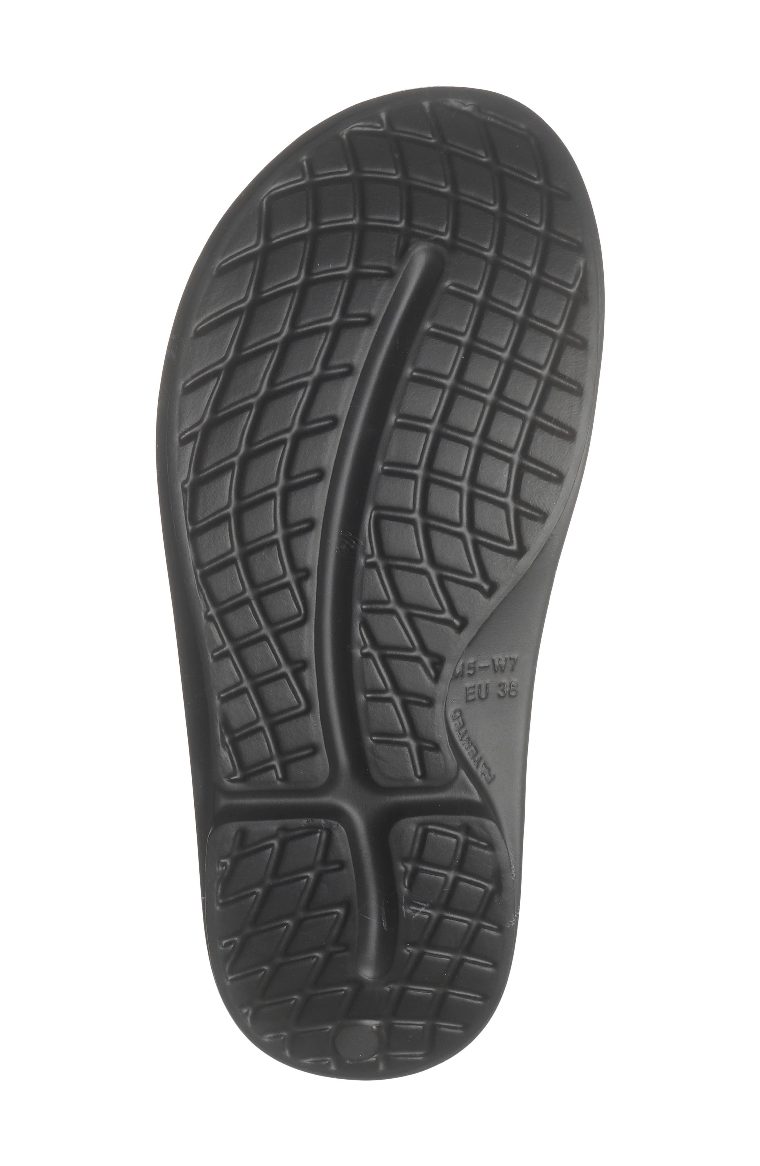 Oofos Ooahh Luxe Slide Sandal, Alternate, color, Black/ Frost