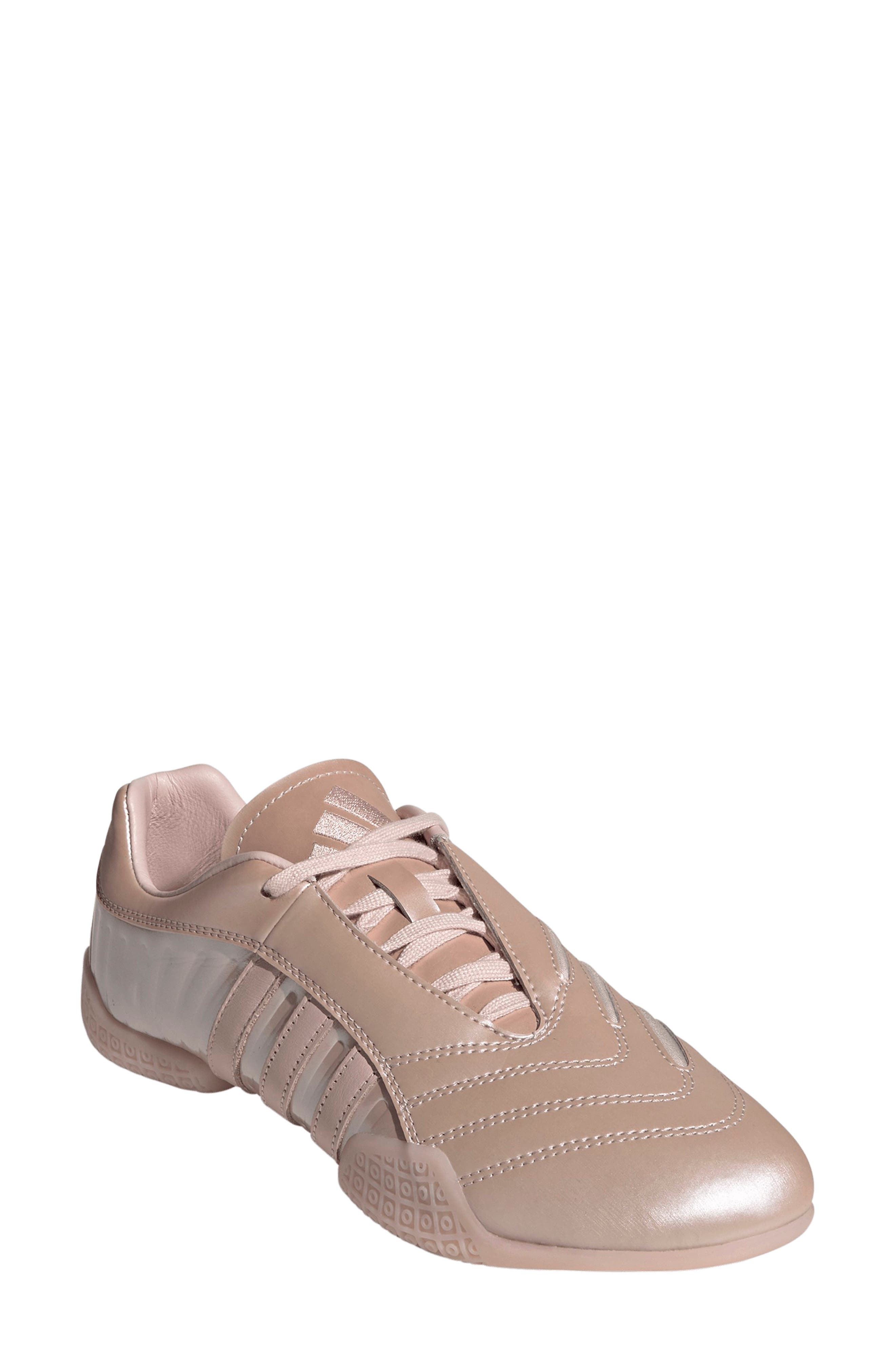  Sandy Pink/ Pink/ Pink