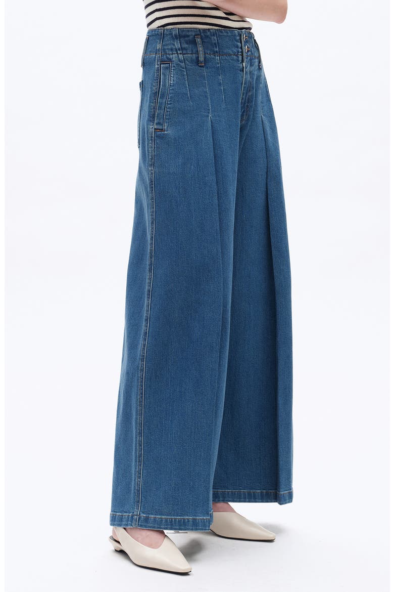 Darted High Waist Super Wide Leg Jeans, Alternate, color, RETRO MEDIUM BLUE